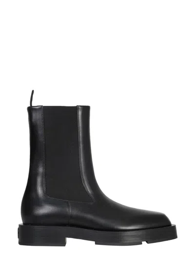 Shop Givenchy Chelsea Boots In Black