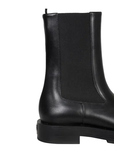 Givenchy Squared Box Leather Chelsea Boots In Black