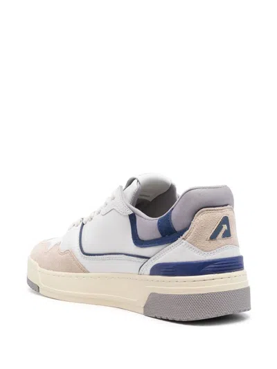 Autry White Low Top Sneakers With Blue Details And Logo Patch In Mult/mat Tw Blue/blue