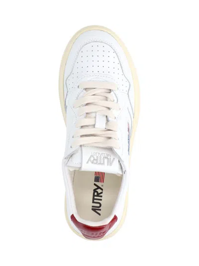 Autry Sneakers In White