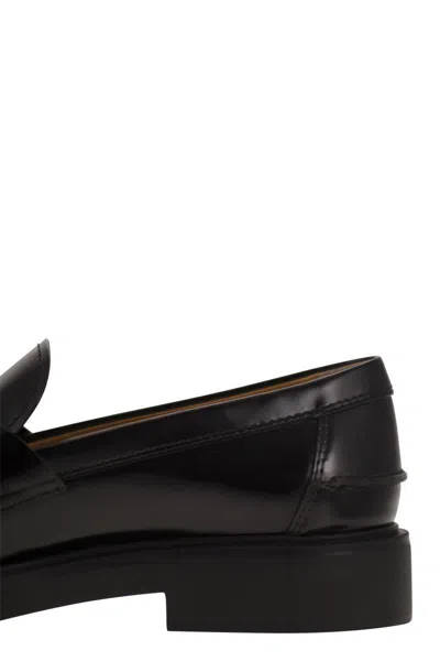 Tod's Leather Loafers Gold-tone Hardware In Black