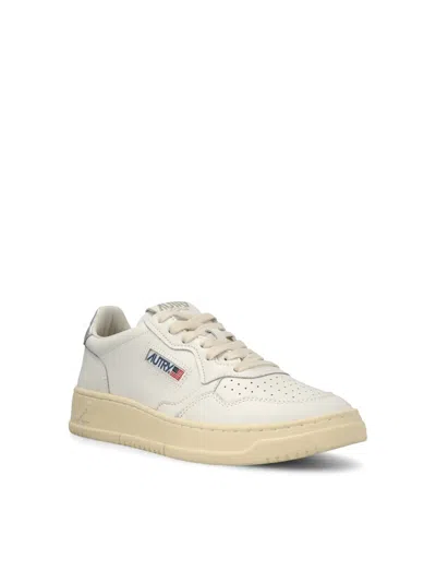 Autry Medalist Low Sneakers Silver