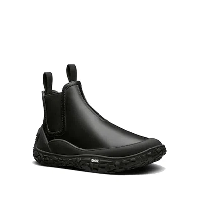 Dior B28 Chelsea Boots In Black