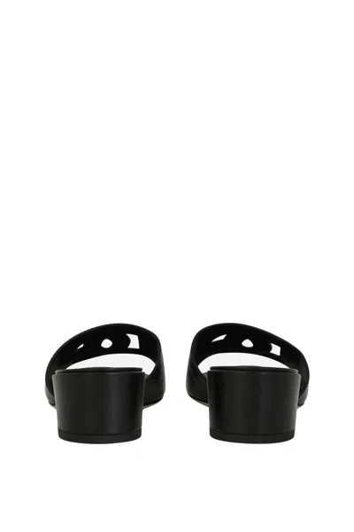 Dolce & Gabbana Calfskin Sliders With Dg Logo In Black
