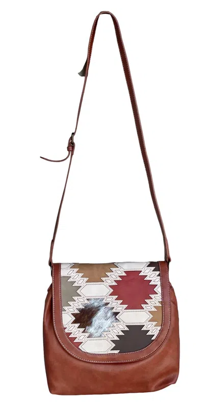 Trenditions Women's Wilder Crossbody Purse In Brown In Brown