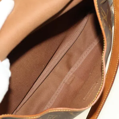 Pre-owned Louis Vuitton Saumur Brown Canvas Shoulder Bag ()
