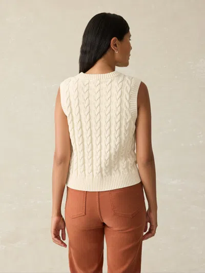 Faherty Sunwashed Sweater Vest In White Shell