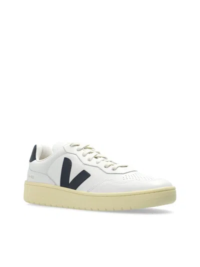 Veja V-90 Man Sneakers White Size 9 Leather In White