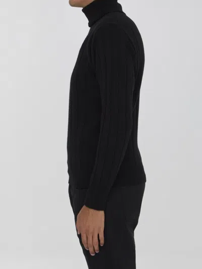 Lardini Wool And Cashmere Sweater In Black
