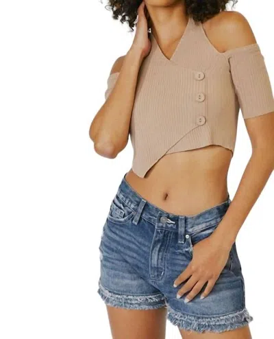 KANCAN HIGH RISE FRAYED HEM SHORTS IN DENIM 