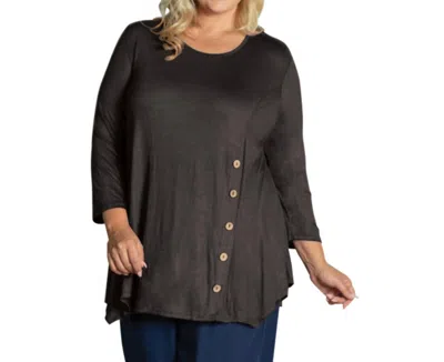 On The Plus Side Tamsin 3/4 Sleeve Top - Plus In Black In Black