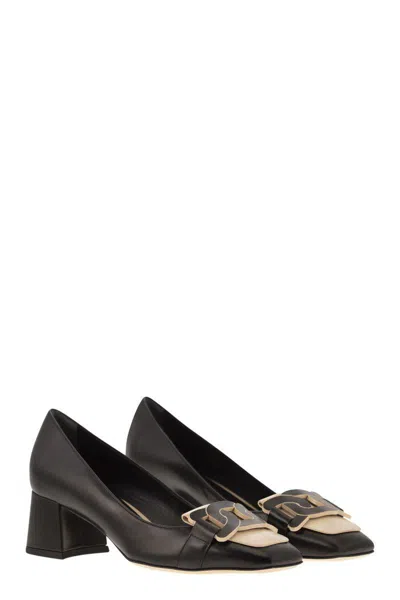 Shop Tod's Leather Pumps With Chain In Black