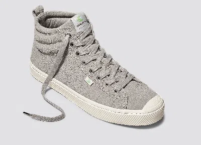 Cariuma Oca High Cloud Grey Suede Sneaker Women In Cloud Grey