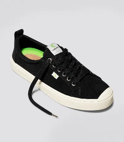 Cariuma Oca Low-top Canvas Sneakers In Black