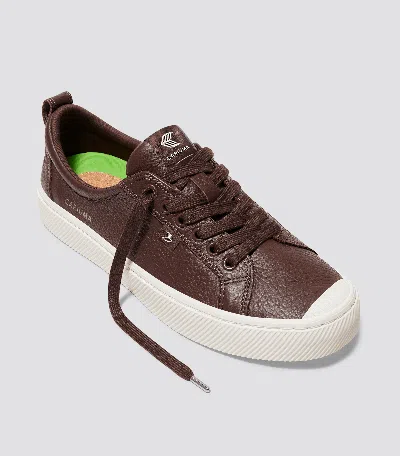 Cariuma Oca Low Brown Premium Leather Sneaker Women In Brown