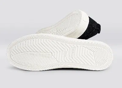 Cariuma Oca Low Deus Black Suede Sneaker Men In Deus Black