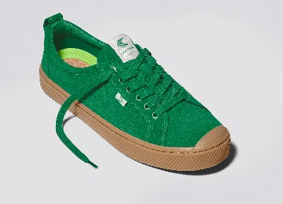 Shop Cariuma Oca Low Gum Fern Green Suede Sneaker Men