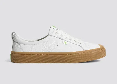 Cariuma Oca Low Gum White Premium Leather Sneaker Women In Gum White