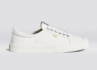 Cariuma Oca Low-top Canvas Sneakers In Off-white
