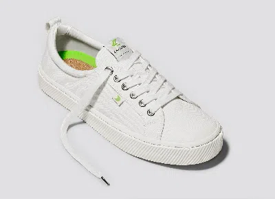 Cariuma Oca Low-top Canvas Sneakers In Off-white