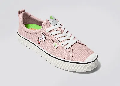 Cariuma Peanuts Oca Low Snoopy Skate Rose Canvas Sneaker Men In Peanuts Skate Rose Canvas