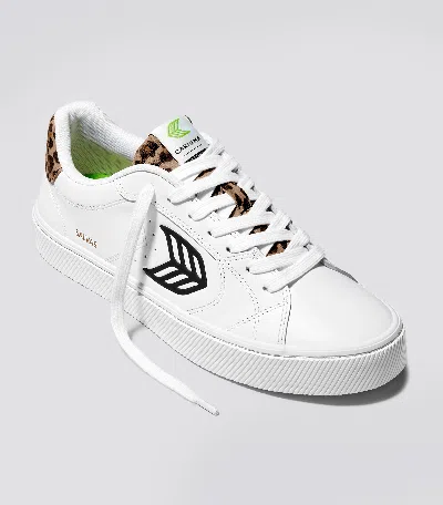 Cariuma Salvas Sneakers In White Leather/leopard