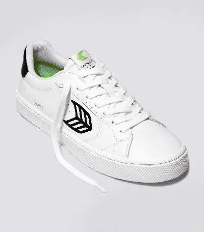 Cariuma Salvas Low-top Sneakers In White/black
