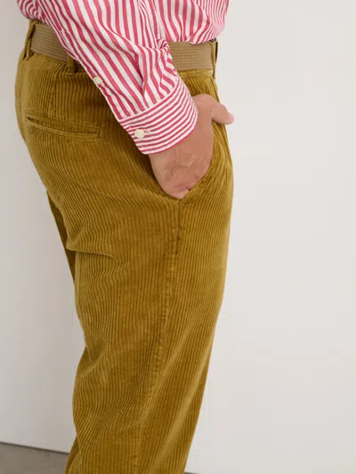 Alex Mill Standard Pleated Pant In Rugged Corduroy In Khaki