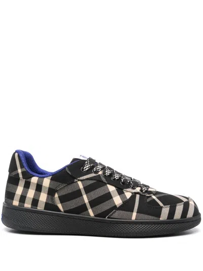 Shop Burberry Men's Mf Terrace Chk Shoe In Black