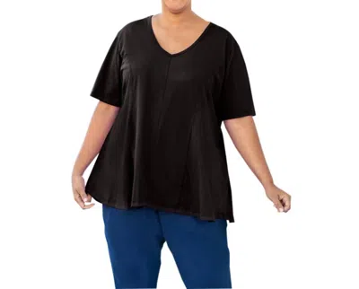 On The Plus Side Solid Idalia Short Sleeve Cotton Knit Top - Plus In Black In Black