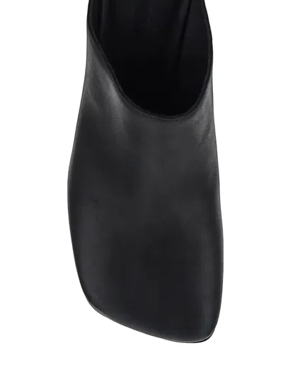 Uma Wang Stone Mule In Black