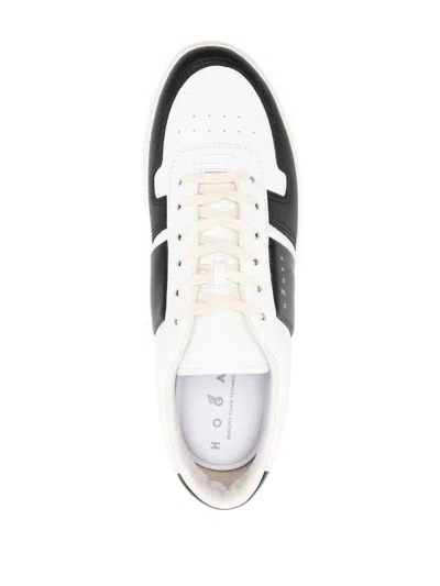 Hogan H668 Low-top Leather Sneakers