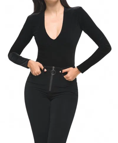 Good American Body Scoop Neck In Black