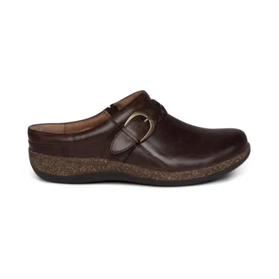 Aetrex Libby Comfort Womens Clogs - Medium Width In Brown In Brown