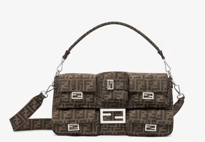 Fendi Maxi Multipocket Baguette Shoulder Bags In Brown