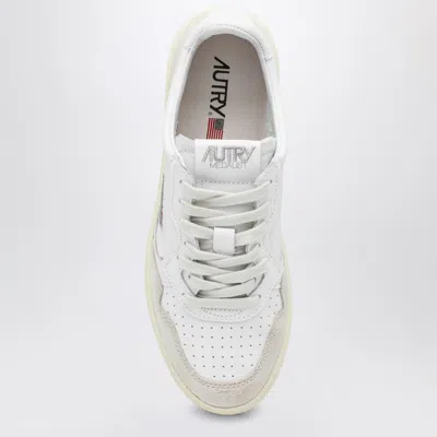 Autry Low Sneaker With Perforated Detailing And Contrast Panel In White