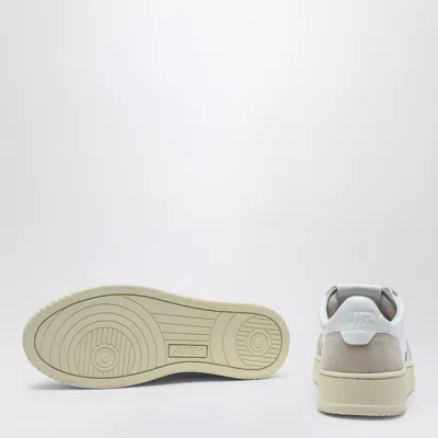 Autry Low Sneaker With Perforated Detailing And Contrast Panel In White