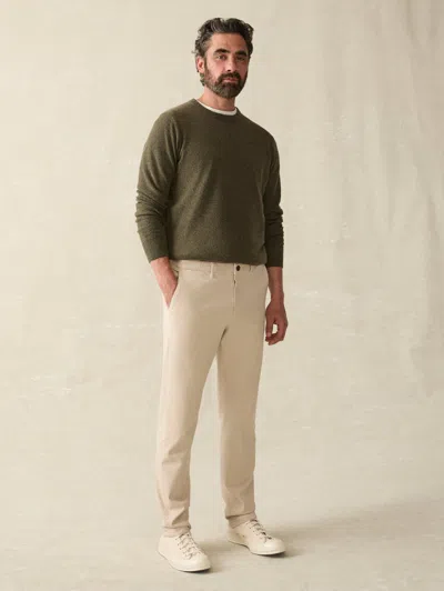 Faherty Movement Coolmax Regular Fit Pants In Stone