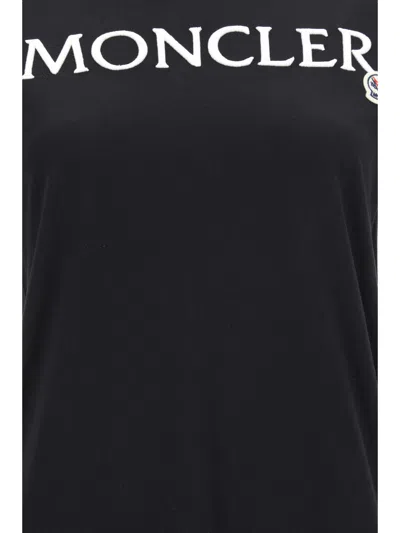 Shop Moncler T-shirt In Black