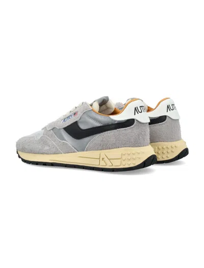 Shop Autry Reelwind Low Sneakers In Sand Silver