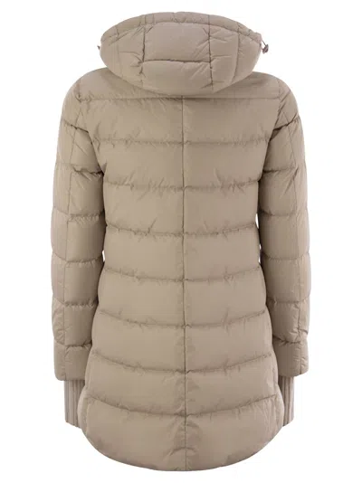 Herno Medium Down Jacket With Hood In Beige