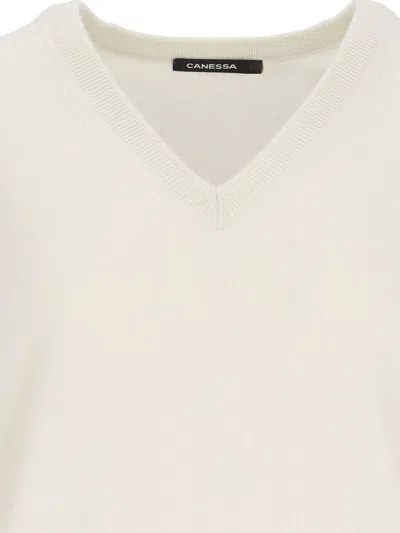 Canessa V-neck Sweater In Cream Cashmere In Crema