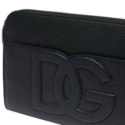 Shop Dolce & Gabbana Dg Logo Pochette In Nero