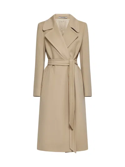 Shop Tagliatore Coat In Beige