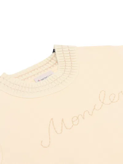 Moncler Sweatshirt In White