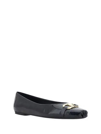 Shop Ferragamo Ballerinas In Black