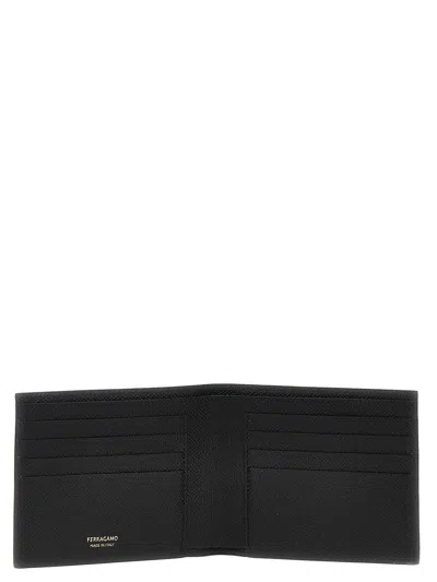 Ferragamo Micro Gancio Grained Leather Bi-fold Wallet In Black