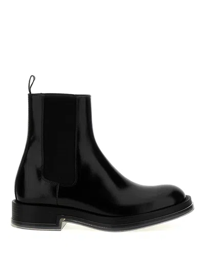 Alexander Mcqueen Float Chelsea Boot In Black
