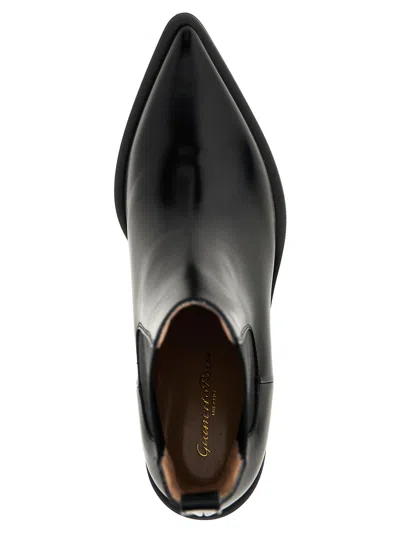 Gianvito Rossi Ankle Boot In Black
