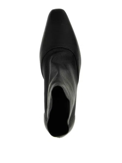 Ferragamo Leather Bootie In Black